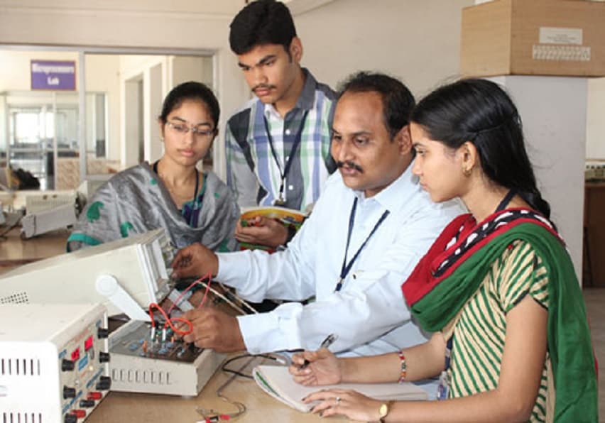 Raghu Engineering College Visakhapatnam Facilities photo 18